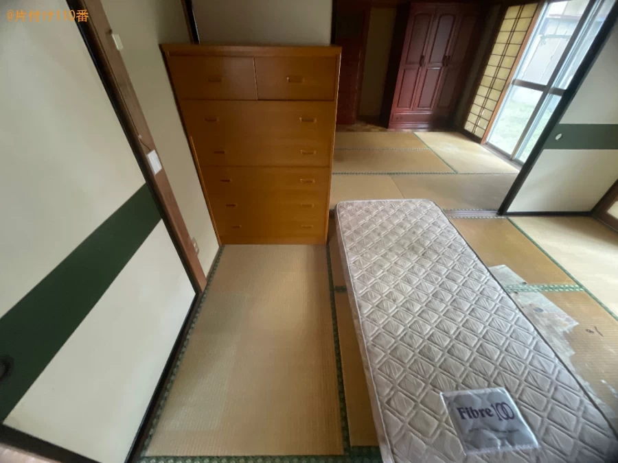【長野市】二人用ダイニングテーブル、折り畳みベッド等の回収・処分